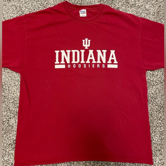 IU shirt - Picture 1 of 3